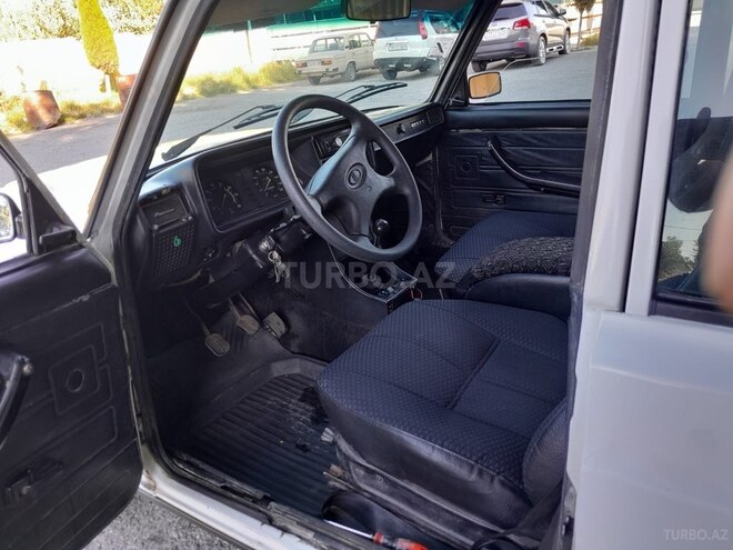 LADA (VAZ) 2107-13
