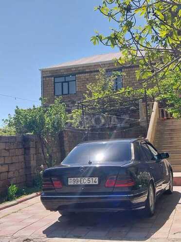 Mercedes E 220-8