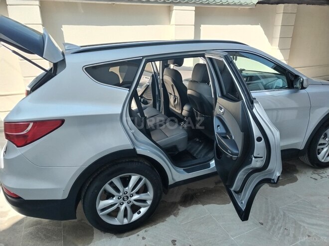 Hyundai Santa Fe-8