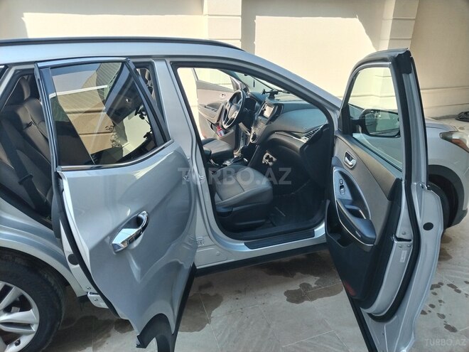 Hyundai Santa Fe-9