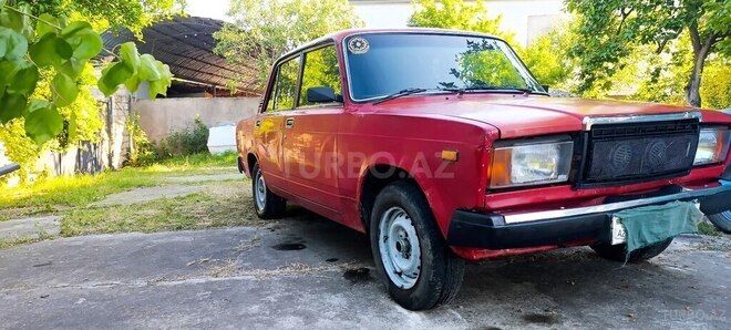 LADA (VAZ) 2107-4