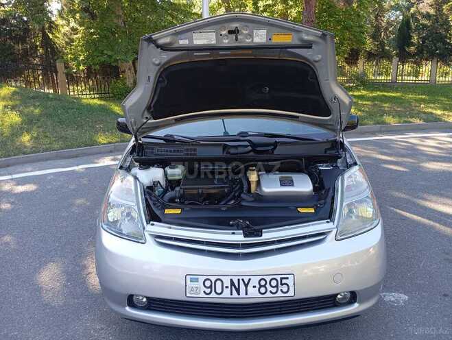 Toyota Prius-9