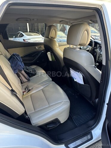 Hyundai Santa Fe-7