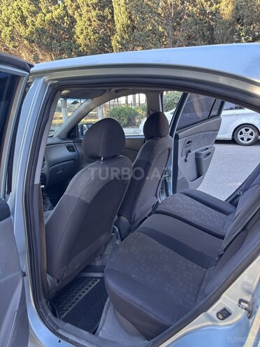 Kia Rio-7