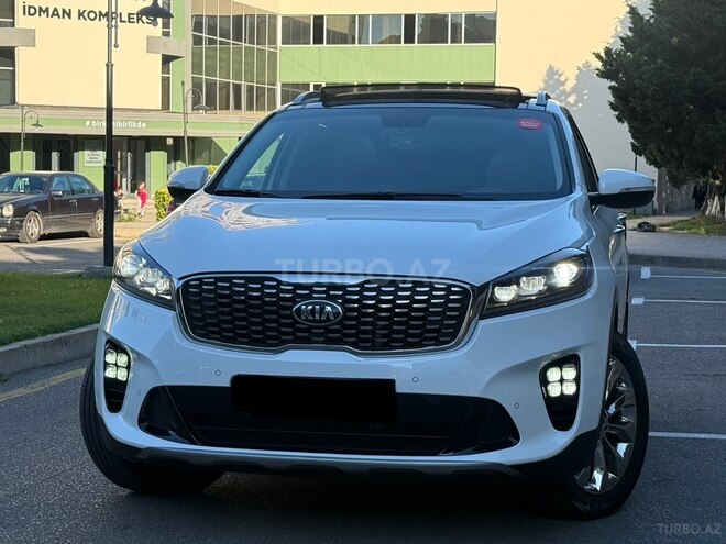 Kia Sorento-1