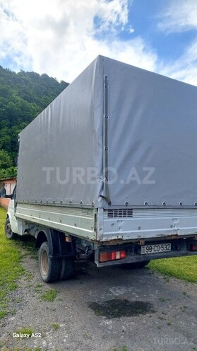 Ford Transit-5