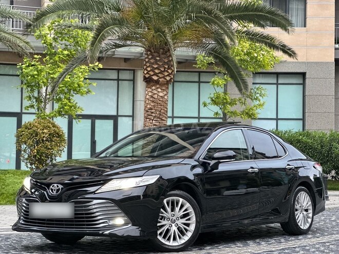 Toyota Camry-5
