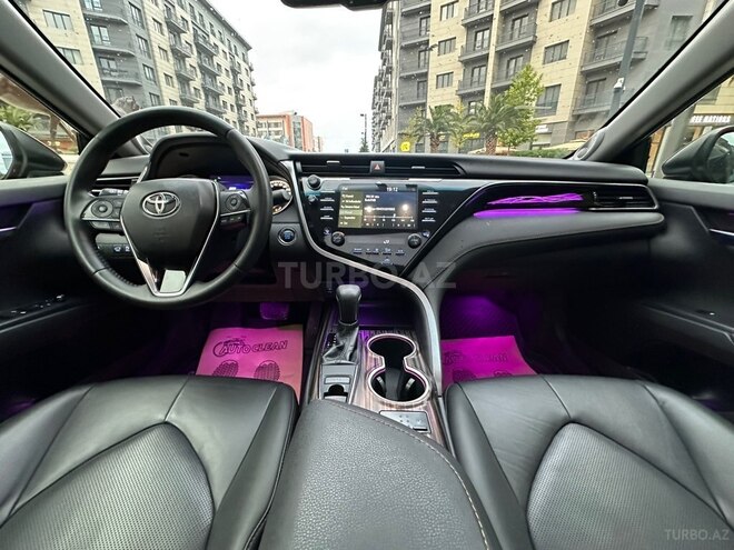 Toyota Camry-17