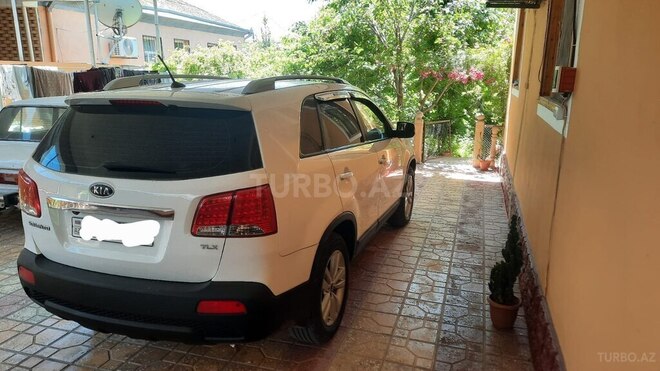 Kia Sorento-7