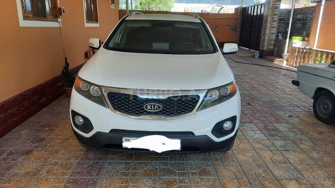 Kia Sorento-1