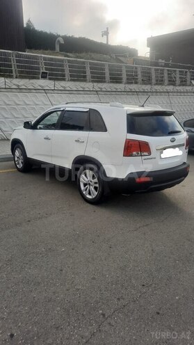 Kia Sorento-9