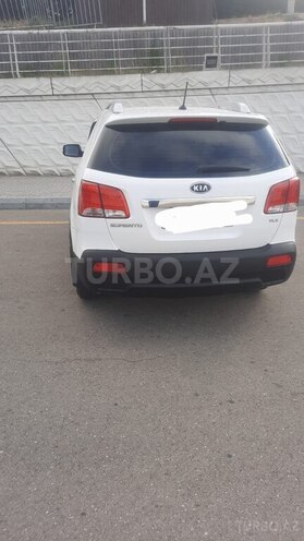 Kia Sorento-12