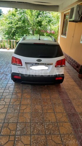 Kia Sorento-14
