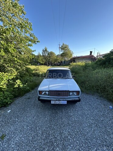 LADA (VAZ) 2107-1