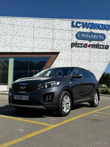 Kia Sorento-1