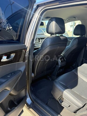 Kia Sorento-8