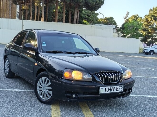 Hyundai Elantra-5