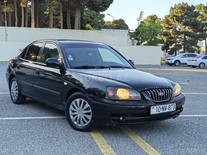 Hyundai Elantra-7
