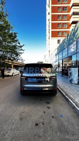 Land Rover Discovery-7