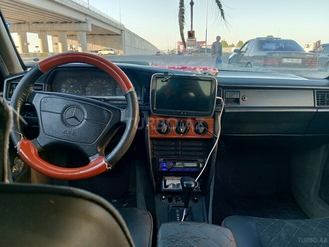 Mercedes 190-3