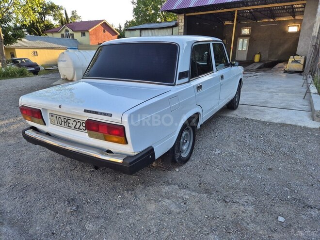 LADA (VAZ) 2107-10