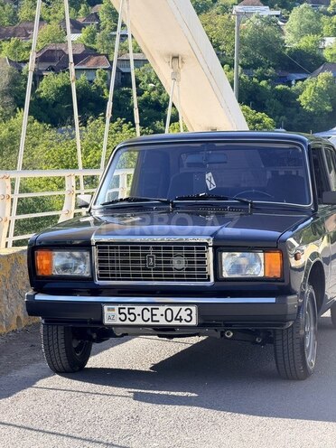 LADA (VAZ) 2107-21