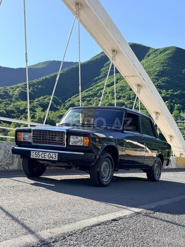 LADA (VAZ) 2107-1