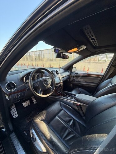 Mercedes GL 450 4MATIC-17