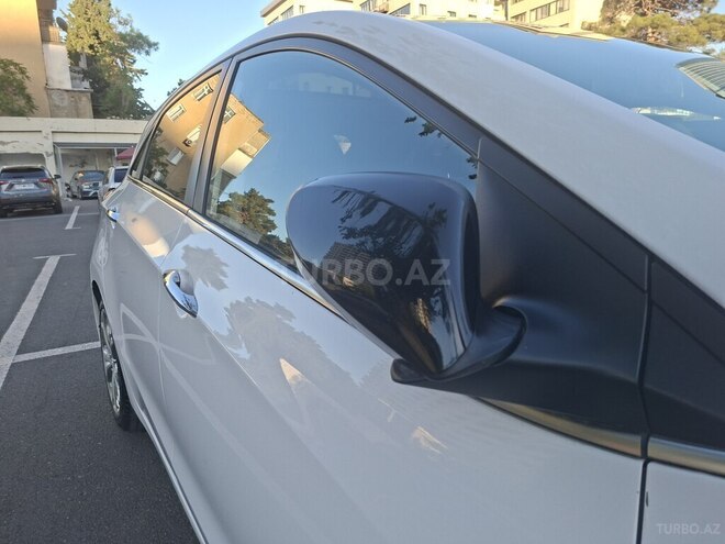 Hyundai i30-6