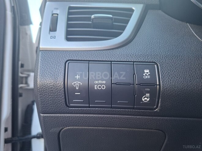 Hyundai i30-4