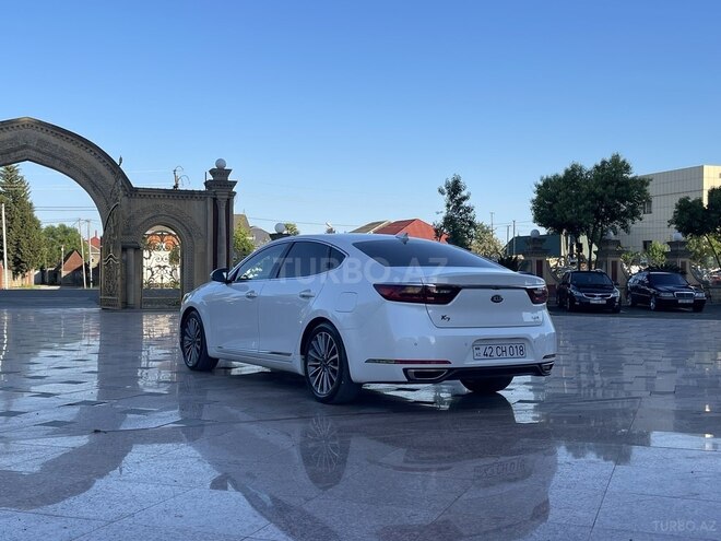 Kia K7-3
