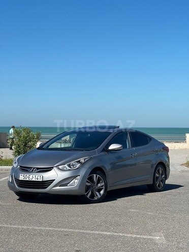 Hyundai Elantra-1