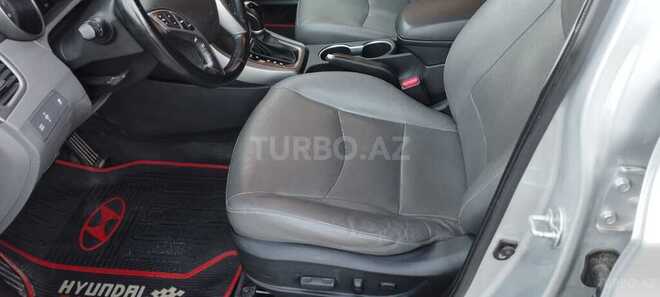 Hyundai Elantra-10