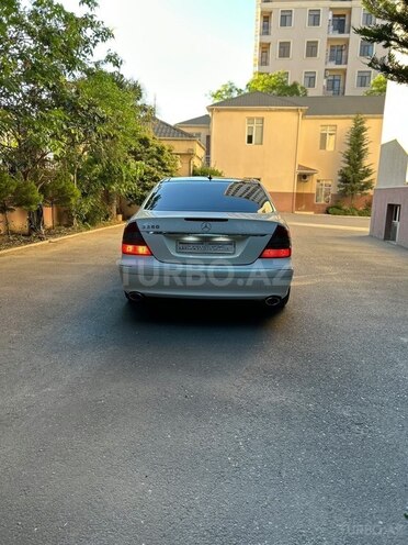 Mercedes E 350-2