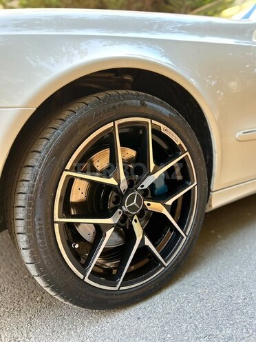 Mercedes E 350-6