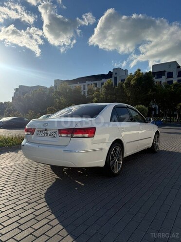 Hyundai Sonata-5