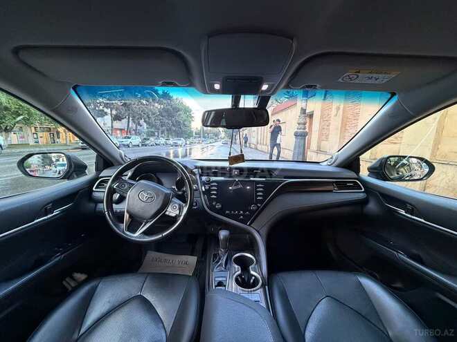 Toyota Camry-4
