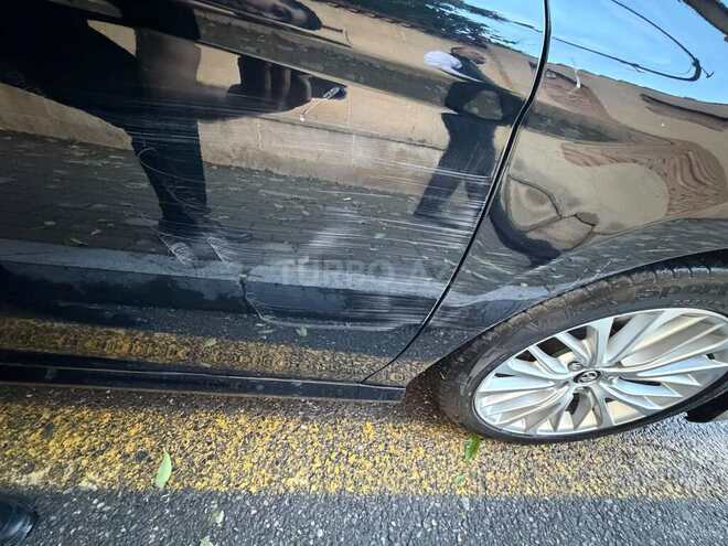 Toyota Camry-5