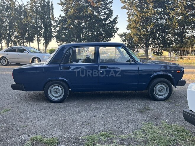LADA (VAZ) 2107-10