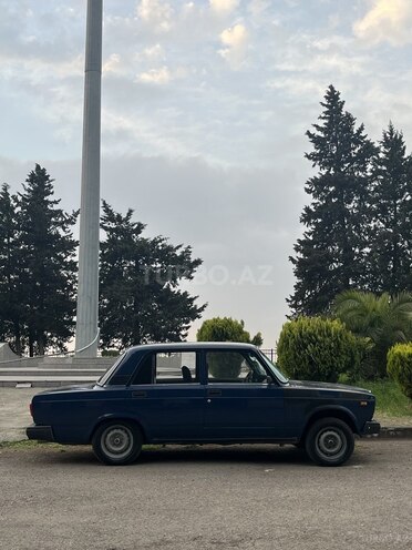 LADA (VAZ) 2107-15