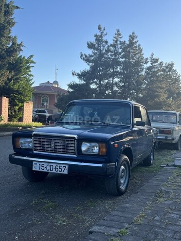 LADA (VAZ) 2107-1