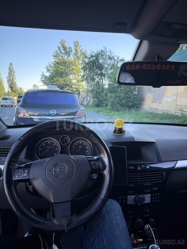Opel Astra-10