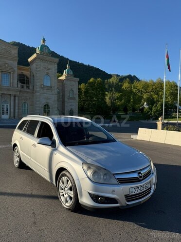 Opel Astra-1