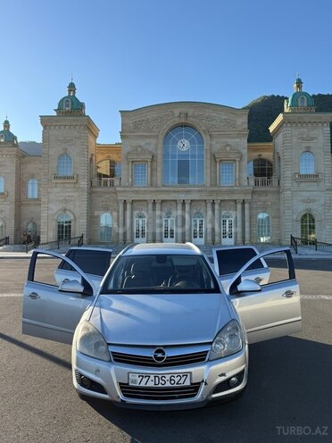 Opel Astra-13