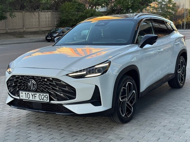 MG One-11