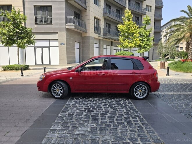Kia Cerato-5