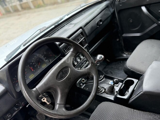 LADA (VAZ) Niva-3