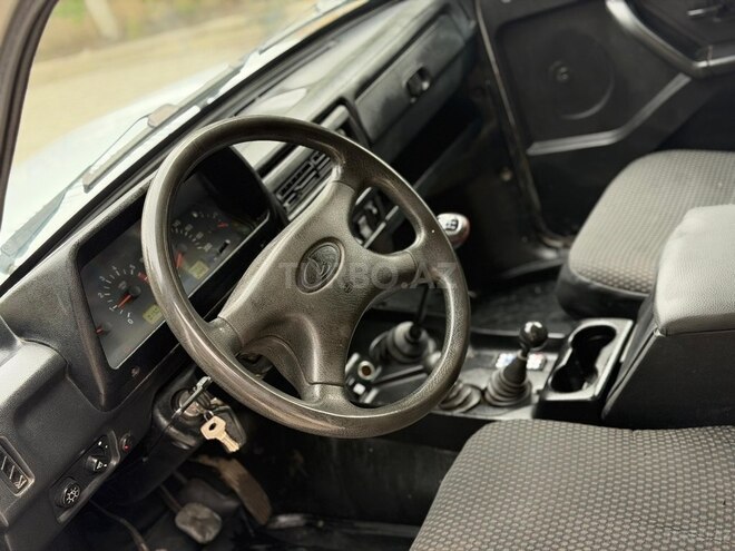 LADA (VAZ) Niva-7