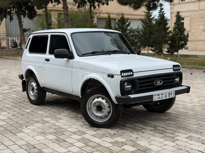 LADA (VAZ) Niva-6