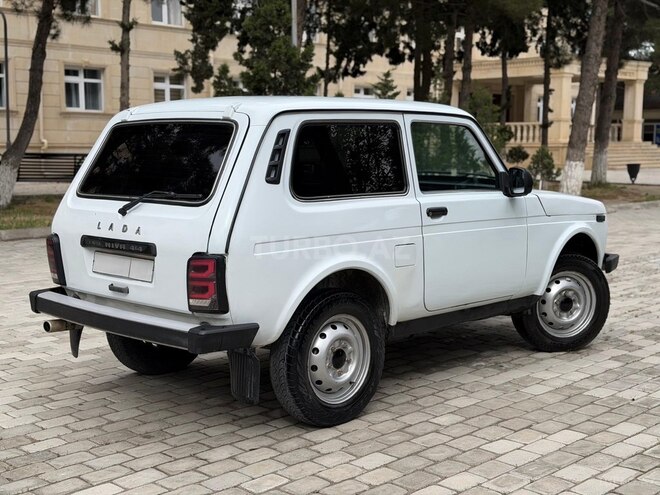 LADA (VAZ) Niva-4